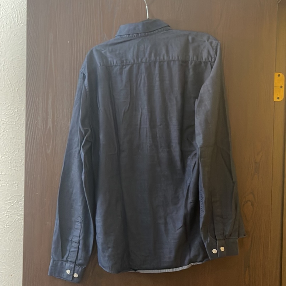 H&M Button-Down - Picture 2 of 2